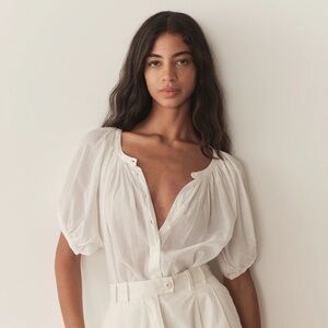 Doen White Button-Front Puff Sleeve Blouse